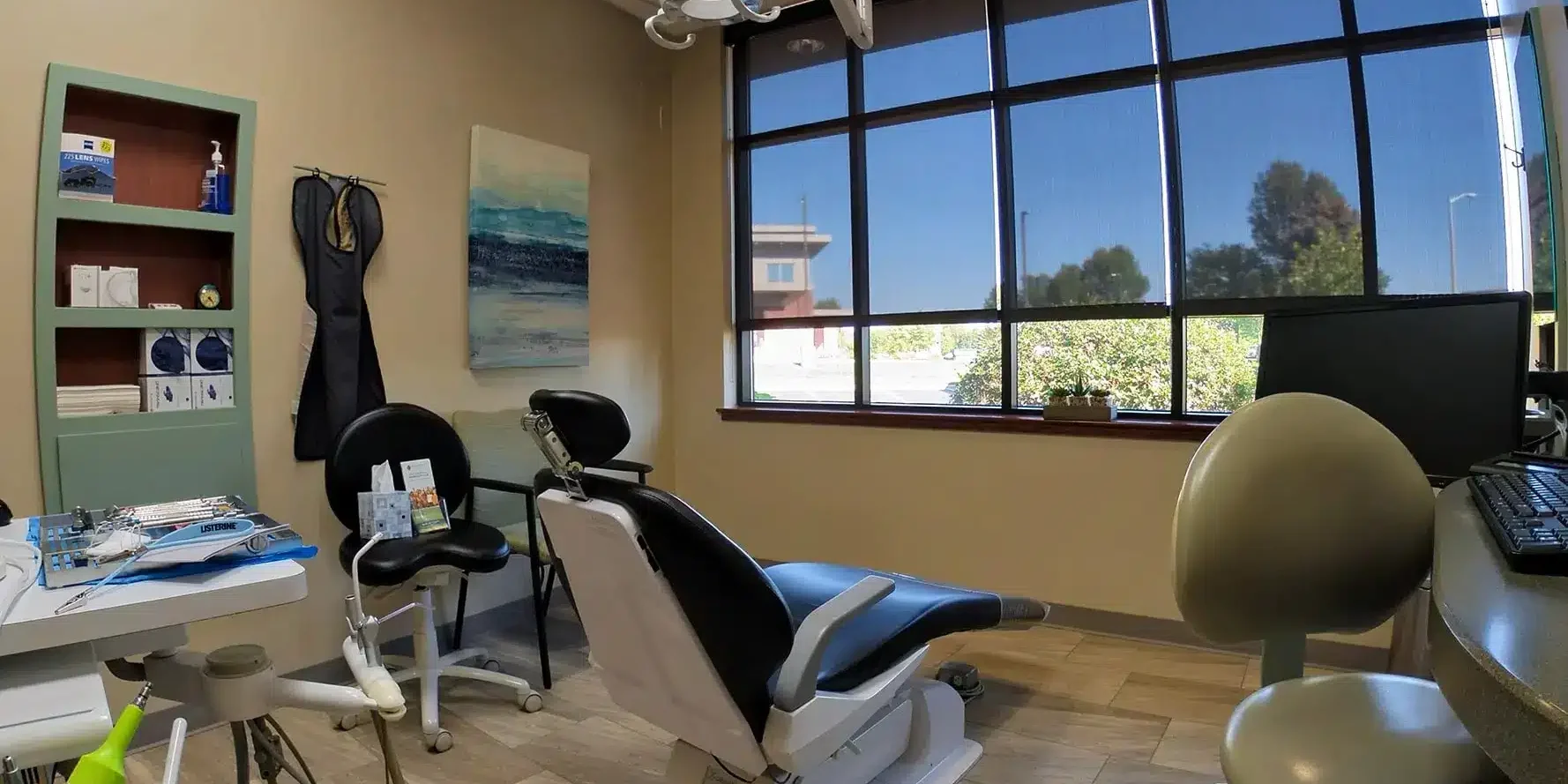 Exam Room Wide WEB min